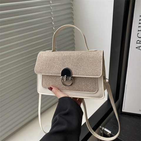 Urban Minimalist PU Leather Crossbody Bag With Sequin Glitter Flap Fashion Women Handbag With Metal Lock Elegant Daily Underarm Shoulder Bag