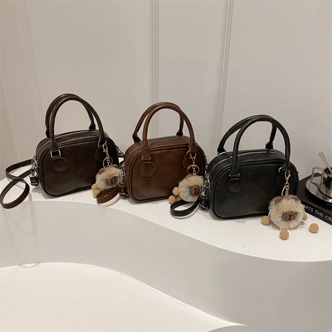 Retro Women Shoulder Bag Lucky Letter Embossed PU Leather Handbag With Plush Charm Daily Fashion Crossbody Messenger Bag