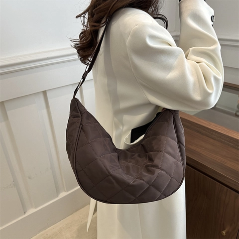 Damen Gesteppte Hobo Tasche Leichtgewicht Segeltuch Halbmond Schultertasche Mit Verstellbarem Riemen Große Kapazität Umhängetasche