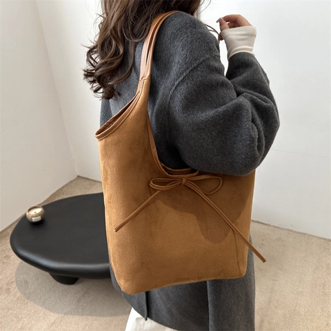 Women Large Capacity Tote Bag Faux Suede Frosted PU Hobo Shoulder Bag With Bow Tie Decoration Solid Color Retro Versatile