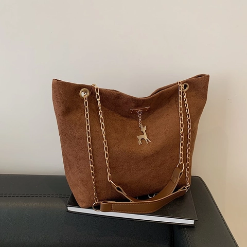 Damen Wildleder Tote Bag Retro Große Kapazität Kette Schulter Handtasche Mit Hirsch Anhänger Pendler Stil Elegante Tasche