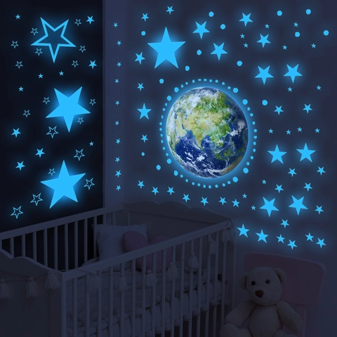 Lichtgevende Muurstickers Aarde Maan Sterren Fluorescerend PVC Zelfklevende Decoratieve Stickers