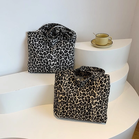 Trendy Leopard Print Canvas Tote Bag For Women Large Capacity Casual Animal Pattern Shoulder Bag Everyday Shopping Handbag