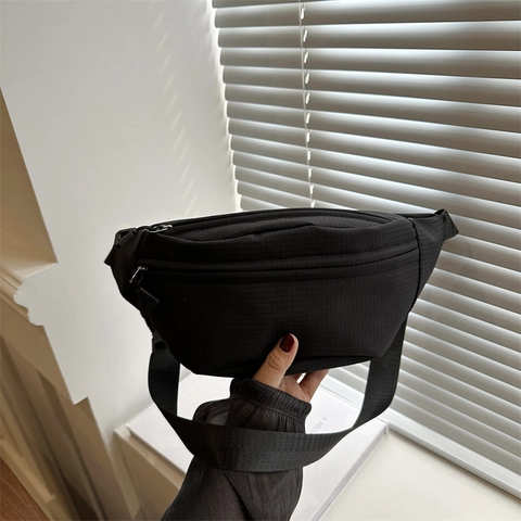 Nylon Grid Waist Bag Crossbody Chest Pack Lightweight Casual Versatile Dumpling Shape Handbag For Women