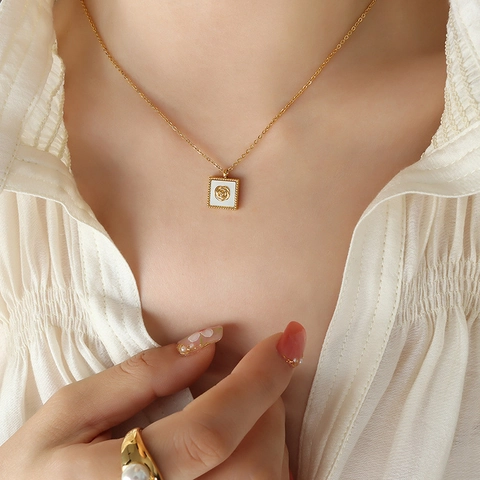 Square Rose Flower Mother Of Artificial Pearl Titanium Steel Necklace And Earrings Elegant Vintage Jewelry For Women