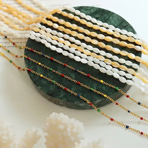 Französisch Retro Layered Halskette Damen Titanstahl Vergoldet Muschelperlen Mehrfarbig Emaille Nischenschmuck Geschenk