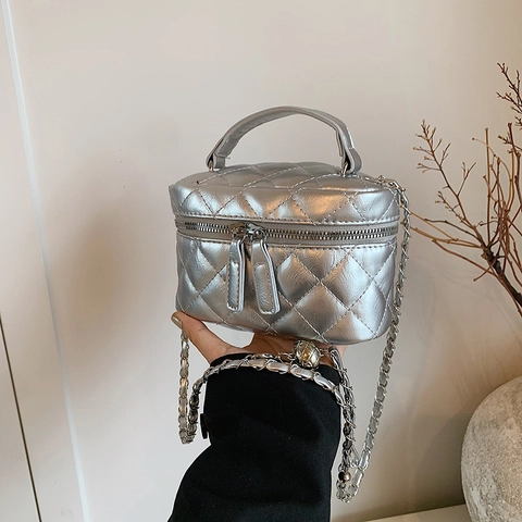 Women Quilted Chain Shoulder Bag Fashion PU Leather Crossbody Vanity Case Small Square Handbag With Dual Zippers