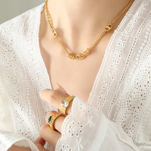 Collar de Acero de Titanio con Costura de Nariz de Cerdo Estilo Europeo Cadena de Eslabones Cubanos Joyería Chapado en Oro Plata para Mujer