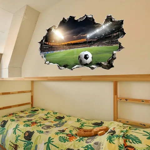 Sticker Mural 3D Mur Brisé Terrain de Football Stade PVC Auto-adhésif Sport Créatif Herbe Fond pour Décoration Chambre Enfant