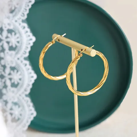Pendientes de Aro Torcidos de Acero de Titanio Vintage Chapados en Oro de 18K Minimalistas para Mujer Joyería de Moda