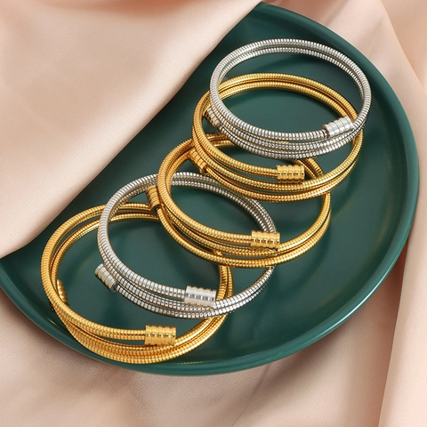 Minimalist Titanium Steel Spiral Wrap Bangle Bracelet For Women Gold Plated Screw Thread Texture Flexible Commuter Style