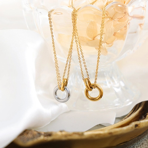 Collar Minimalista de Acero de Titanio Con Doble Círculo Entrelazado Joyería de Moda Chapado en Oro de 18K para Mujer