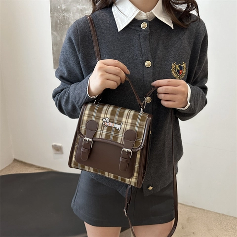 Britse Preppy Ruit Mini Rugzak Voor Dames Retro Borduurwerk Puppy Kleine Schooltas PU Leer Patchwork Woonwerkverkeer Daypack