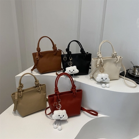 Damen Litschi Muster PU Leder Bucket Tasche Minimalistischer Knotengriff Handtasche Mit Wolken Anhänger Verstellbarer Schultergurt Alltag Umhängetasche