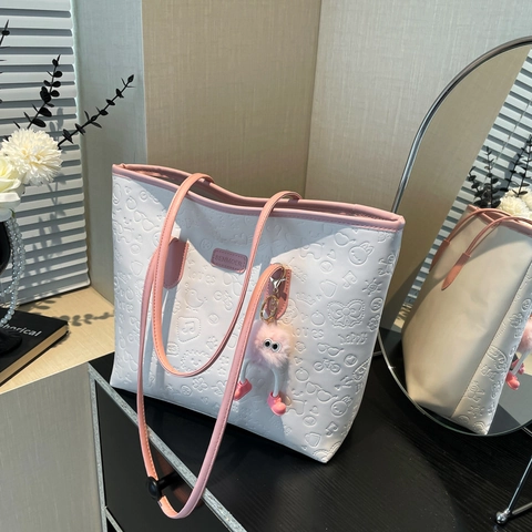 Embossed Cartoon Tote Bag PU Leather Large Capacity Shoulder Handbag With Monster Plush Charm Casual Fashion For Women