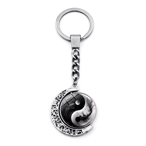 Vintage Hollow Moon Yin Yang Tai Chi Keychain 360 Degree Rotating Double Sided Galaxy Nebula Glass Ball Pendant Key Ring