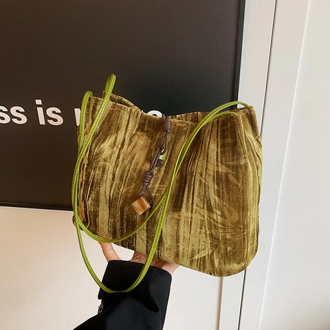 Vintage Pleated Velvet Shoulder Bag For Women Bamboo Leaf Pattern Drawstring Crossbody Tote Bag Minimalist Fashion Handbag Daily Commuting Purse