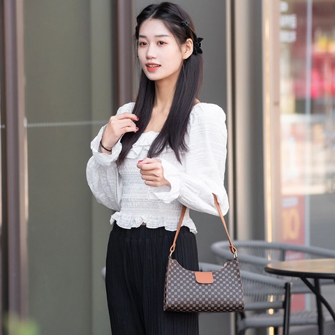 Bolso de Hombro de Axila para Mujer Vintage Estampado Geométrico Cuero PU Bolso de Moda Color de Contraste Bolso Pequeño Teléfono