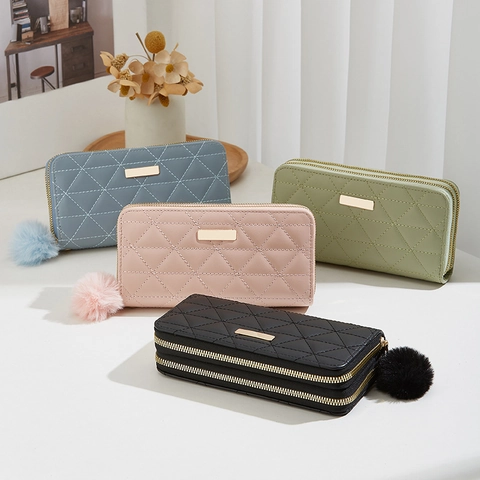 Portafoglio Lungo Da Donna In Pelle PU Trapuntata Doppia Cerniera Grande Capacità Pochette Con Ciondolo Pompon E Cinturino