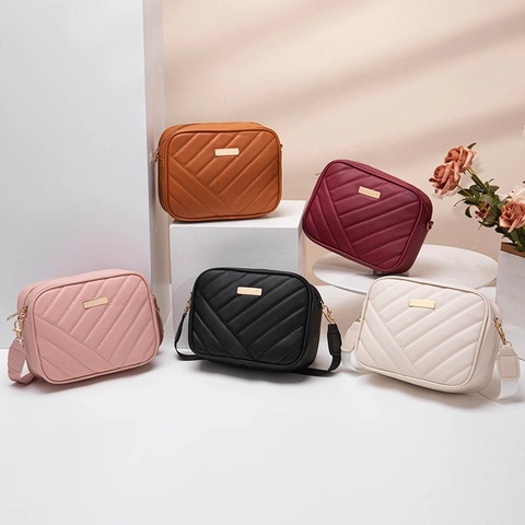 Women's Fashion Quilted PU Leather Shoulder Bag Wide Webbing Strap Camera Bag Small Crossbody Phone Pouch Gold Hardware Purse