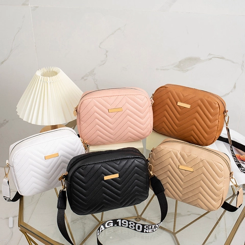 Quilted Crossbody Bag For Women PU Leather Chevron Pattern Wide Letter Strap Fashion Simple Camera Shoulder Bag