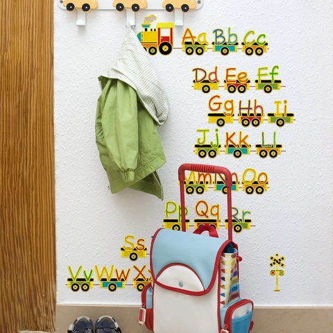 Cartoon Alfabet Trein Muursticker 26 Letters Hete Stempel Metalen Textuur Waterdicht PVC Zelfklevend Decor Voor Kinderkamer