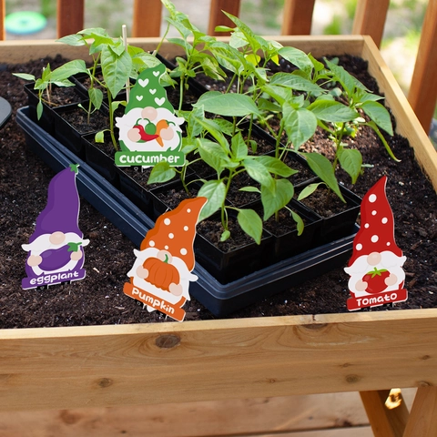 Vegetable Gnomes Garden Stakes Plastic Waterproof Outdoor Plant Markers Decorative Yard Art Ornaments