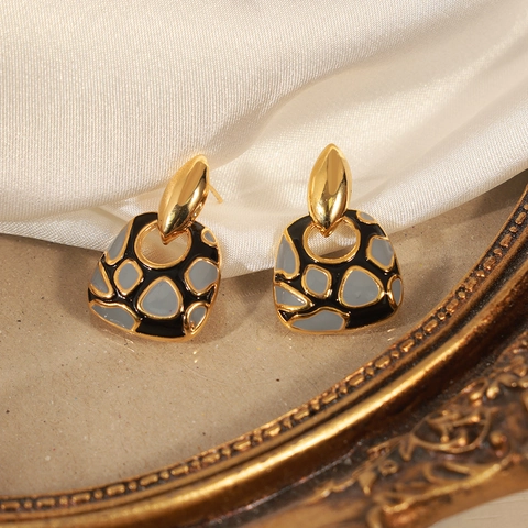 Pendientes de Cobre Geométricos Vintage con Esmalte de Leopardo Bañado en Oro de Dieciocho Quilates Joyería de Moda para Mujeres