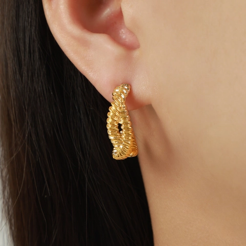 Pendientes De Botón En Forma De C Con Cuerda Torcida Para Mujer Acero Inoxidable Textura Espiral Estilo Retro Francés