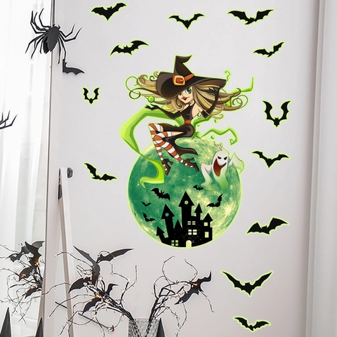 Stickers Muraux Lumineux Halloween Brillent Dans Le Noir Sorcière Fantôme Château Lune Chauves-souris Citrouille Décalcomanies PVC Décoration