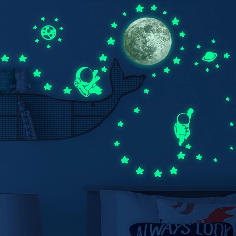 Autocollants Muraux Lumineux Astronaute Lune Étoiles Planètes PVC Décoration Chambre Enfant Et Bébé