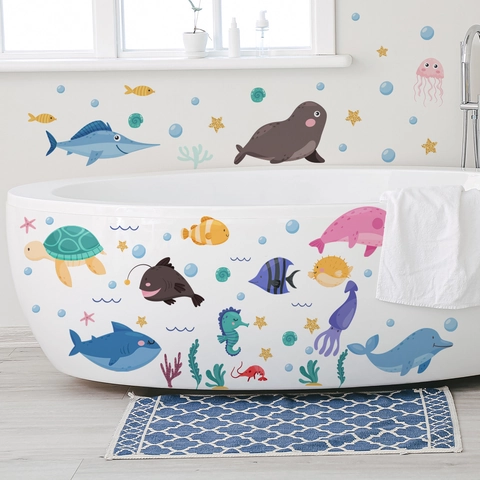Cartoon Onderwaterwereld Badkuip Stickers Waterdicht PVC Muurstickers Voor Badkamer Met Haai Schildpad Dolfijn Zeedieren Decoratie Voor Kinderen