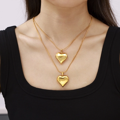 Heart Pendant Necklace Titanium Steel Gold Plated Polished Mirror Surface Minimalist Snake Chain For Women