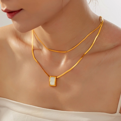 Collana Con Pendente Acciaio Al Titanio Madreperla Placcato Oro Catena A Serpente Elegante Stile Francese Gioielli Donna
