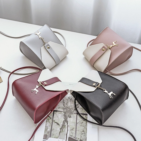 Mini Sac Bandoulière Pour Femmes En Cuir PU Vintage Style Color Block Avec Pendentif Cerf Doré Élégant Mode