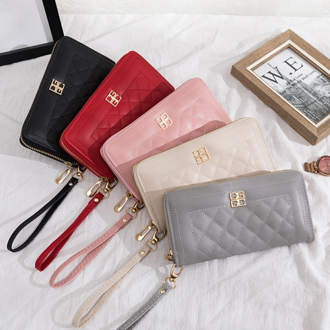 Damen Gesteppte Lange Brieftasche PU Leder Reißverschluss Geldbeutel Mit Handschlaufe Gold Metall Logo Mode Clutch Tasche