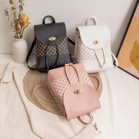 Mode Femmes Mini Sac à Dos Vintage Motif Géométrique Cuir PU Style Collège Sac d'École Avec Cordon de Serrage Fermoir en Métal Doré