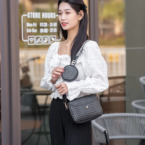Women V Quilted Shoulder Bag Wide Letter Strap Small Round Purse PU Leather Crossbody Bag Fashion Camera Bag Set