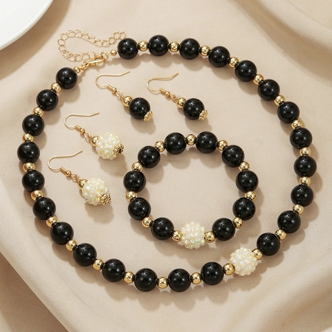 Fashion Women Beaded Jewelry Necklace Bracelet Hook Earrings Plastic Beads Gold Plated Black White Shamballa Style Accessory