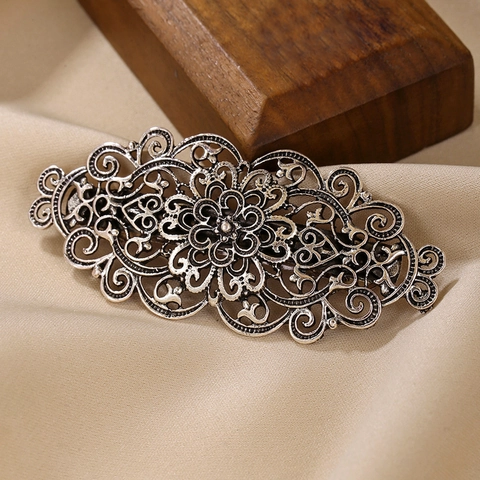 Vintage Paleisstijl Opengewerkte Bloem Haarklem Zinklegering Metaal Franse Haarspeld Voor Vrouwen Dagelijks Feest Haaraccessoires
