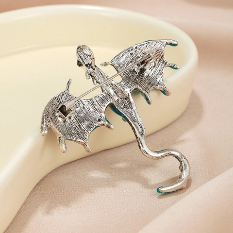 Retro Westerse Draak Brosche Legering Emaille Druppelolie Strass Ingelegde Pin Fantasie Dier Sieraden Cadeau Accessoires Unisex