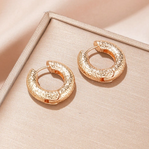 Orecchini a Cerchio in Lega Placcati Oro Con Texture Martellata per Donna Orecchini Tondi Geometrici Minimalisti Retrò