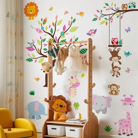 Adesivi Murali Giungla Animali Cartoni Animati Con Albero Giraffa Leone Scimmia Per Cameretta Bambini PVC Decalcomanie