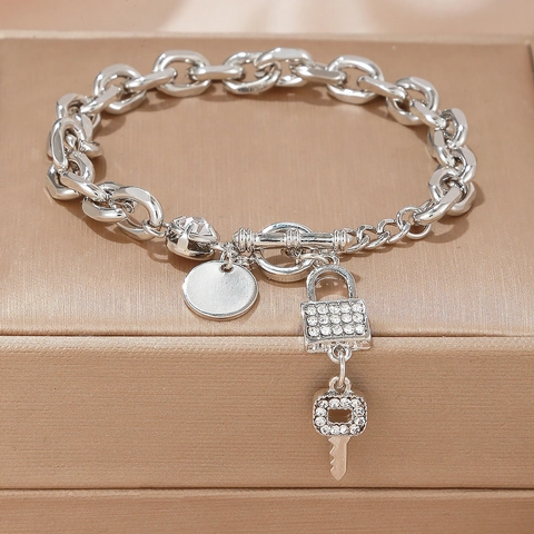 Bracciale Con Ciondoli A Catena Grossa Lega Zircone Rhinestone Serratura Chiave Chiusura A T Per Donna