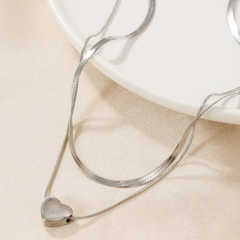 Double Layer Necklace Stainless Steel Herringbone Snake Chain With Alloy Heart Pendant Simple Chic Clavicle Jewelry For Women