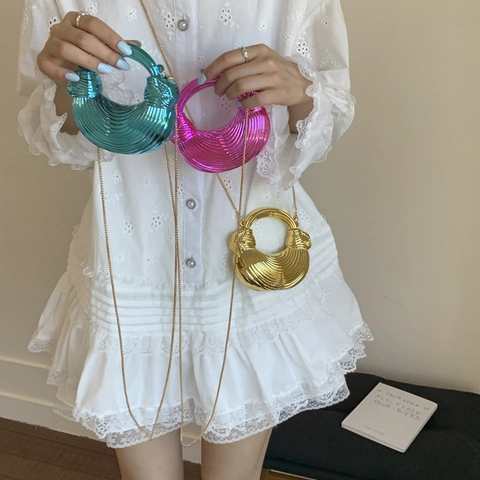 Dames Mini Halve Maan Box Tas Metaalachtig Acryl Geplooide Avond Clutch Handtas Met Afneembare Gouden Ketting Schoudertas