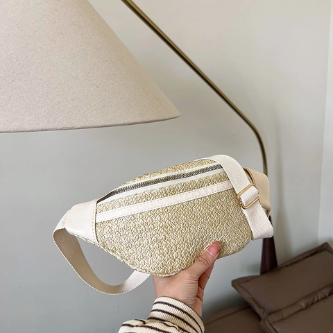 Women Straw Woven Waist Bag PU Leather Patchwork Adjustable Canvas Strap Zip Closure Fashion Summer Chest Crossbody Bag