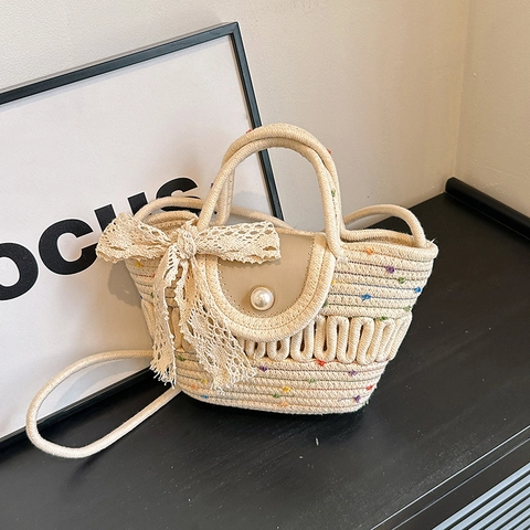 Borsa A Secchiello In Paglia Intrecciata Con Patta In Pelle PU Bottone Di Perla Artificial Pois Colorati Nastro Di Pizzo Dolce Estate