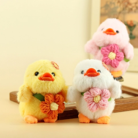 Simpatico Portachiavi Anatra in Peluche Morbido Ciondolo Animale Imbottito Con Accessorio Fiore All'uncinetto Per Borse Zaino Decorazione Regalo Donna