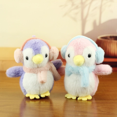 Simpatico Portachiavi a Forma di Pinguino in Peluche Morbido Ciondolo per Borsa con Sciarpe e Paraorecchie Pendente per Zaino Regalo Unisex